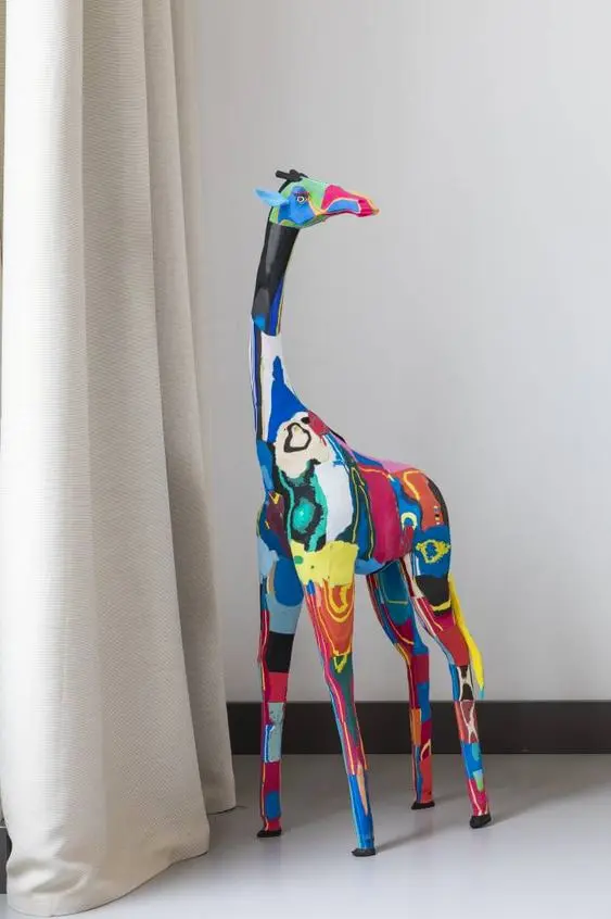 Giraffe in recycled flip-flops